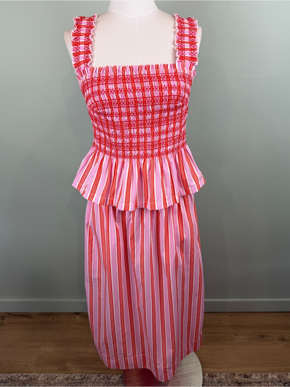 NWT Smocked Cotton Tank Top w/ Peplum Hem Skirt set Blogger Fav Pink & Orange XS
